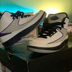Air Jordan 2 retros